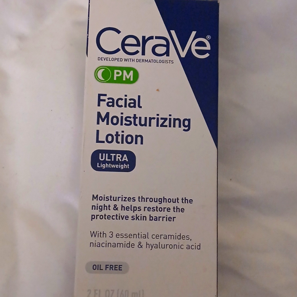 Cerave Facial moisturizer p.m